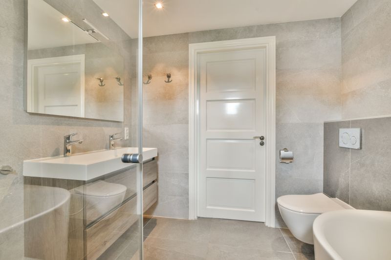 Small Bathroom Remodeling Tips